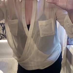 Romeo & Juliet sheer shimmer blouse L
